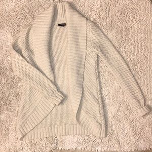 ⭐️Express wool sweater S/M